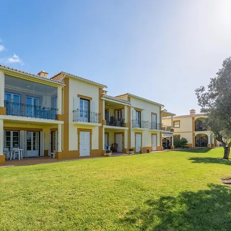 1 Bdr Flat With Pool - 125d Gramacho By Lovelystay * Estombar