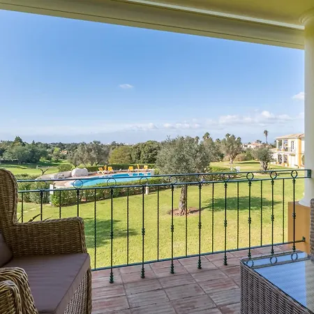 1 Bdr Flat With Pool - 125d Gramacho By Lovelystay * Estombar
