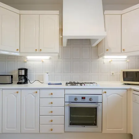 1 Bdr Flat With Pool - 125d Gramacho By Lovelystay *