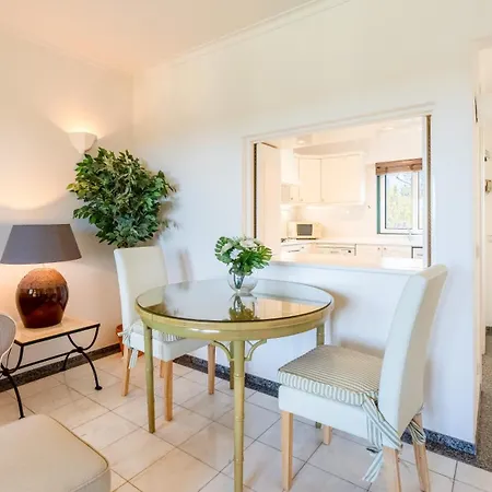 1 Bdr Flat With Pool - 125d Gramacho By Lovelystay